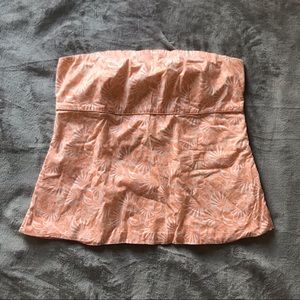 Vineyard Vine seashell print strapless top